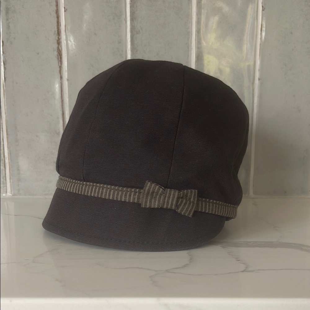 Goorin Black cloche hat with Bow